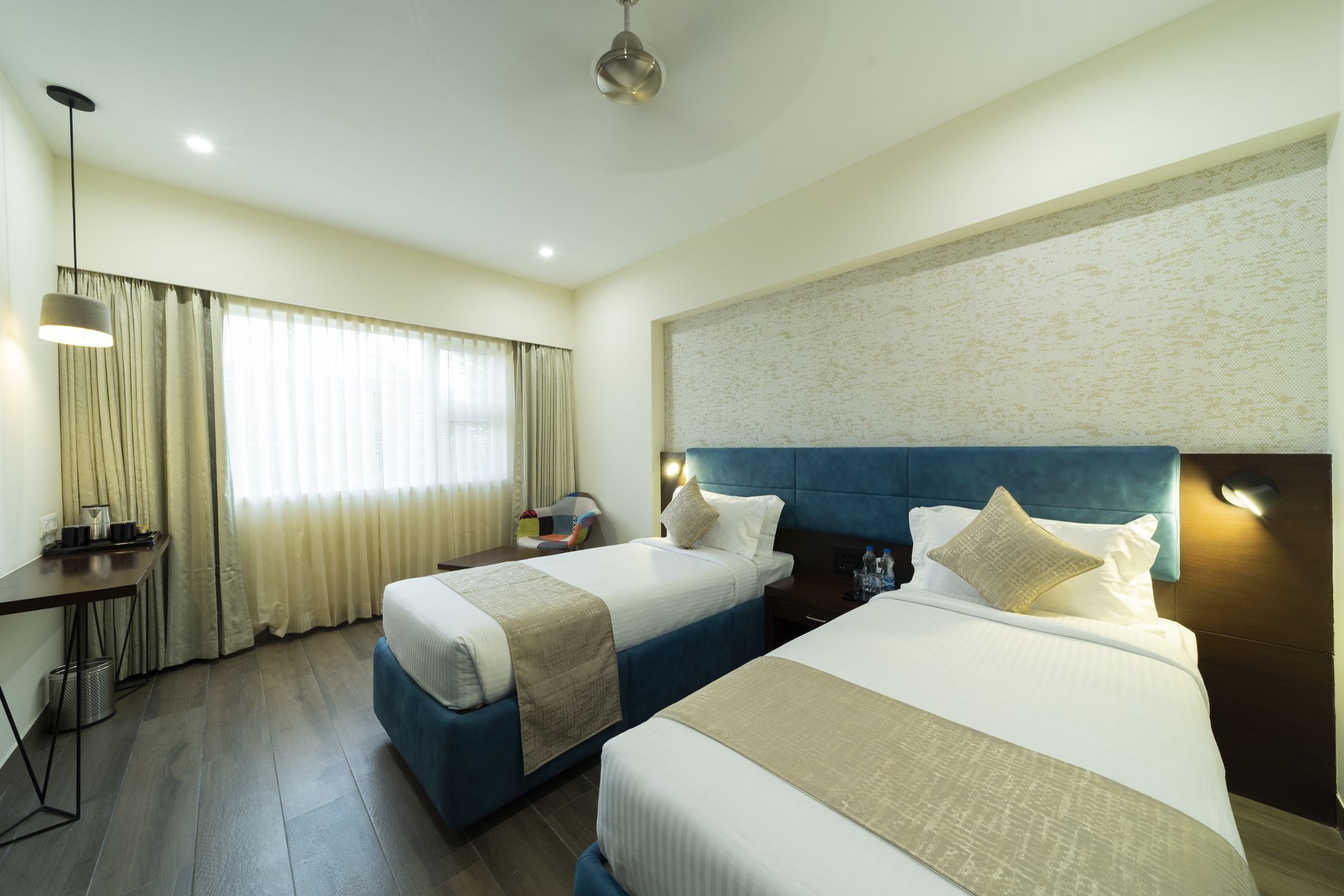 Bhagini Icon Domlur Hotel Bangalore Bagian luar foto