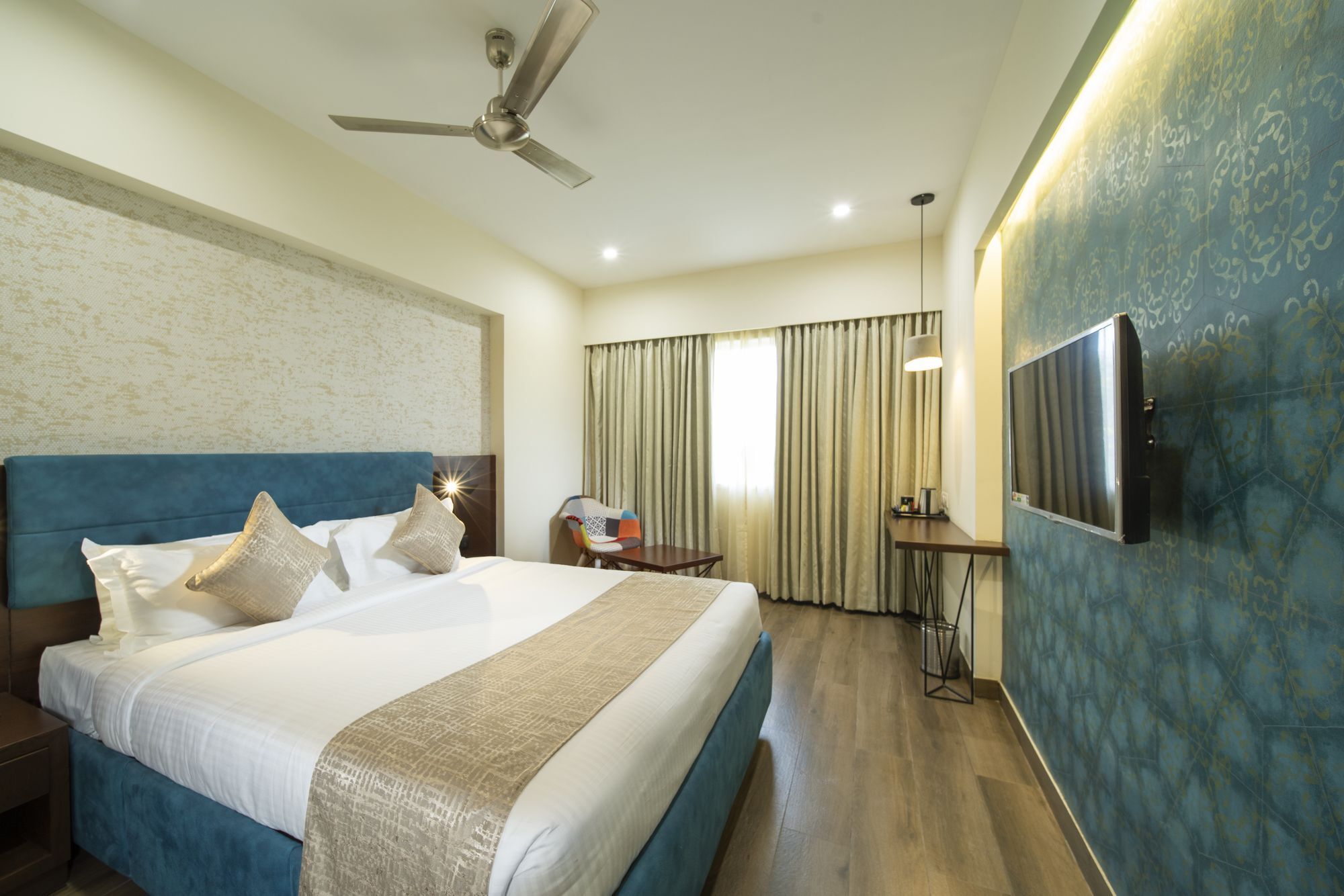 Bhagini Icon Domlur Hotel Bangalore Bagian luar foto