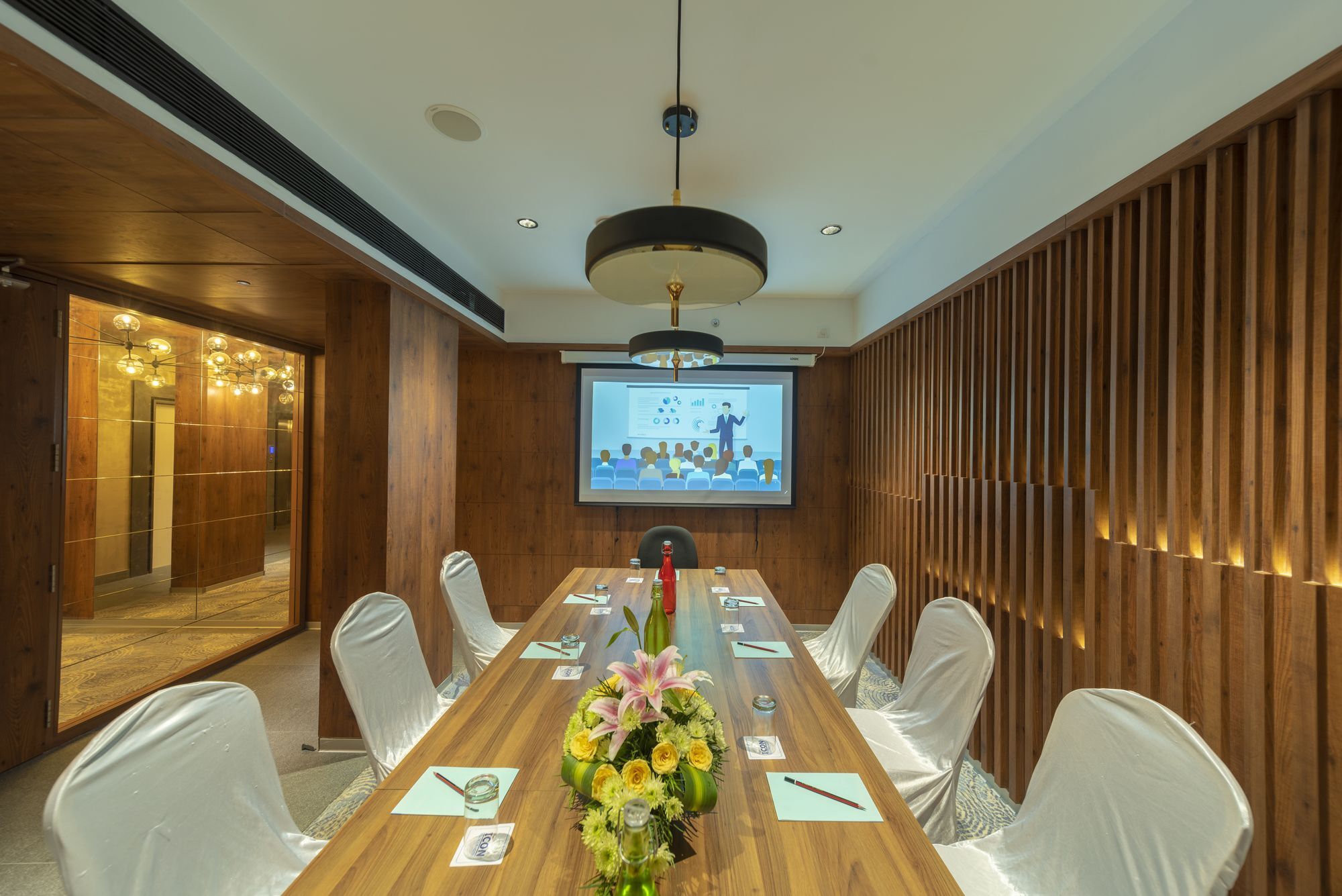 Bhagini Icon Domlur Hotel Bangalore Bagian luar foto